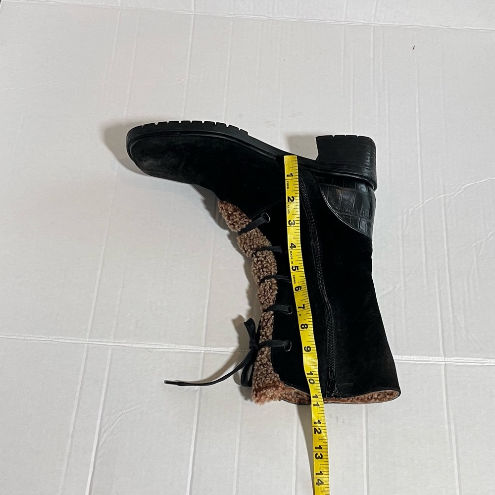 Stuart Weitzman Sherpa Lined Boots - Picture 10 of 11